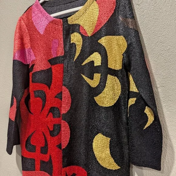 Geometric Print Crinkle Jacket – Tunic Length with Pockets - Picture 2 of 5